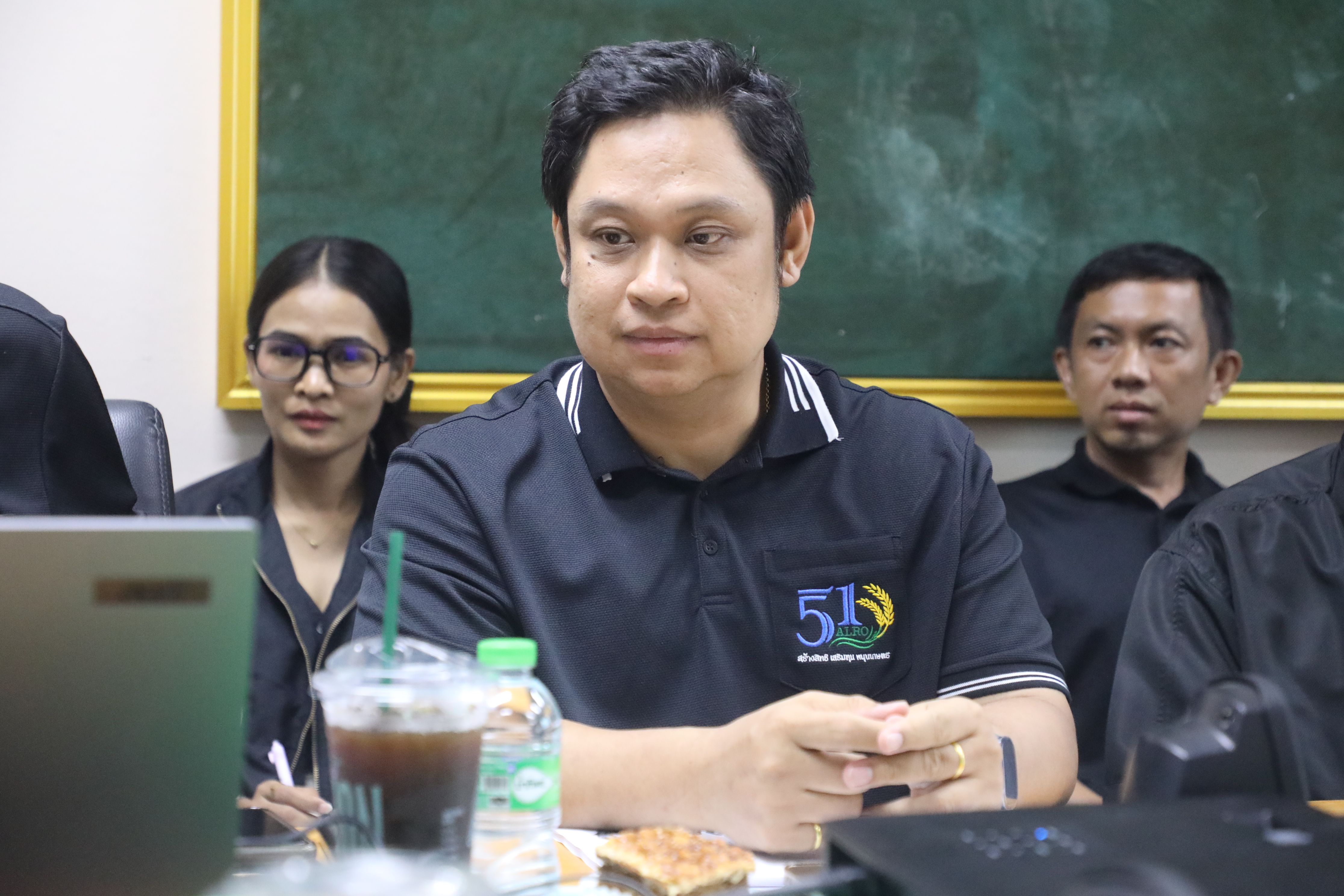 title - เลขาธิการ ส.ป.ก. ตรวจเยี่ยม สำนักงานการปฏิรูปที่ดินจังหวัดชลบุรี